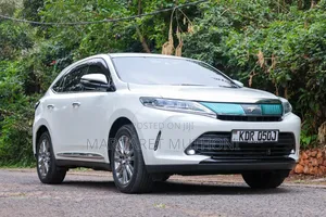 Toyota Harrier 2017 White