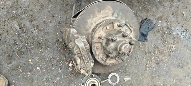 Landcruser 79 Front Complete Hub - thumbnail 2