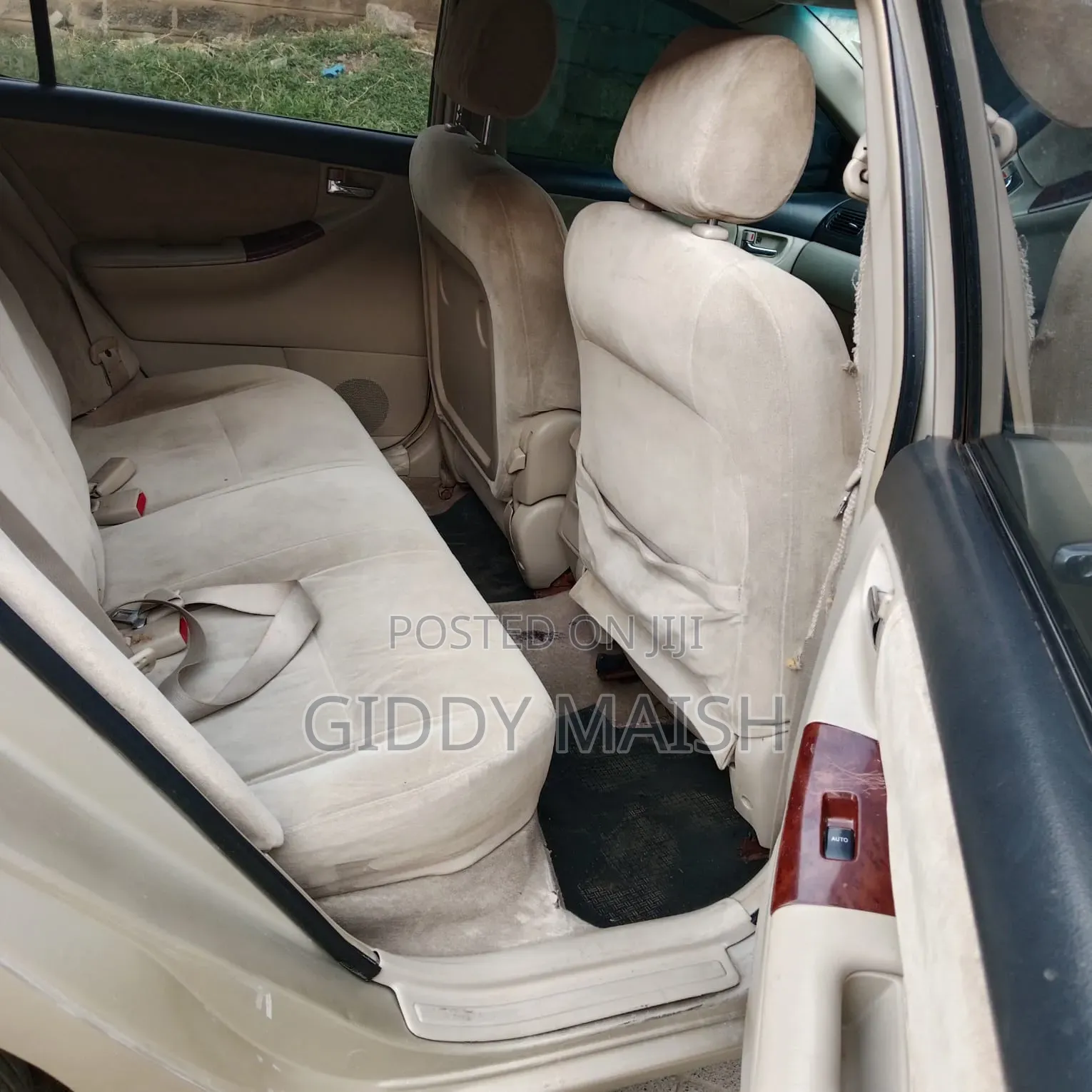 Toyota Corolla RunX 2006 Brown