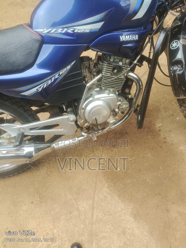 Yamaha YBR125 2015 Blue - thumbnail 3