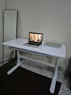 Height Adjustable Office Table