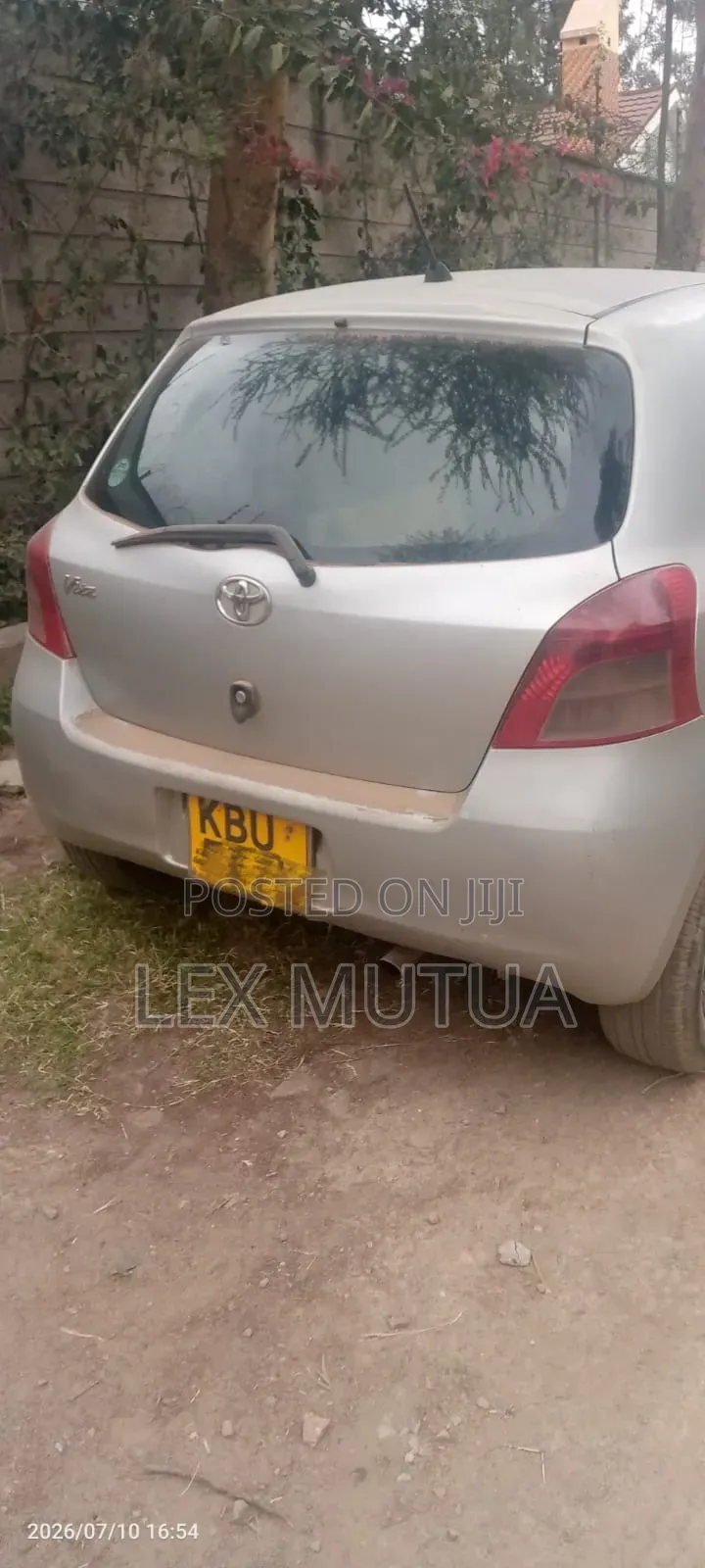 Toyota Vitz 2007 Silver