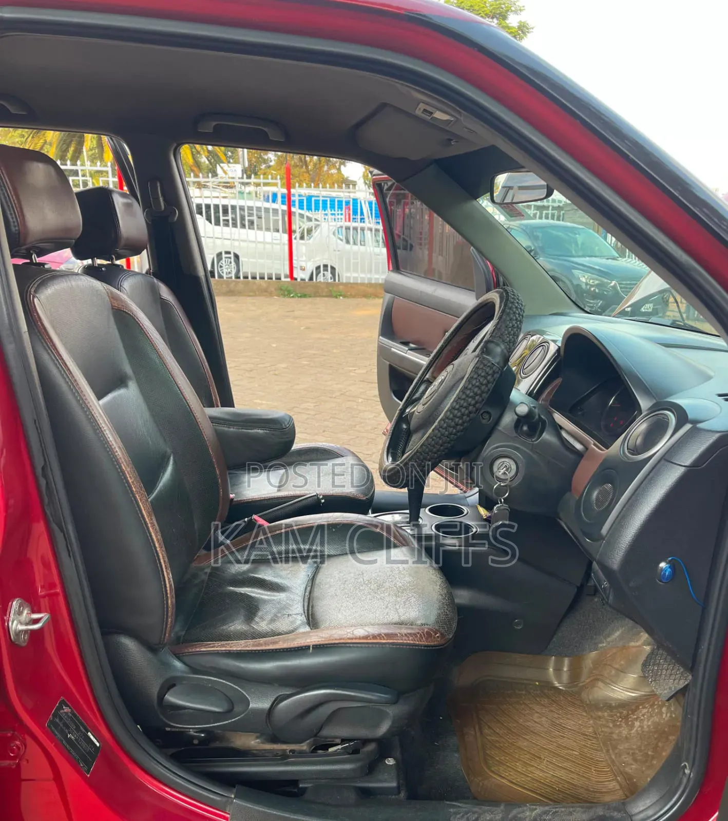 Mazda Verisa 2007 Red