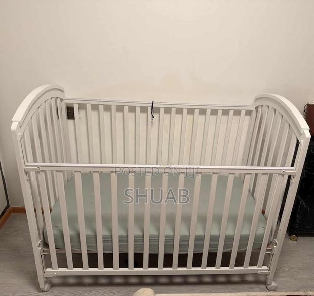 Solid White Wooden Frame - thumbnail 2