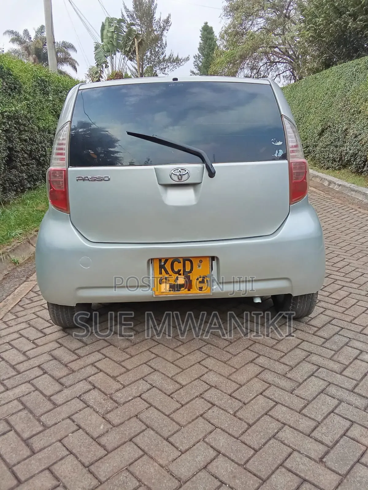 Toyota Passo 2009 Silver