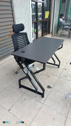 120cm Metallic Stand Office Table