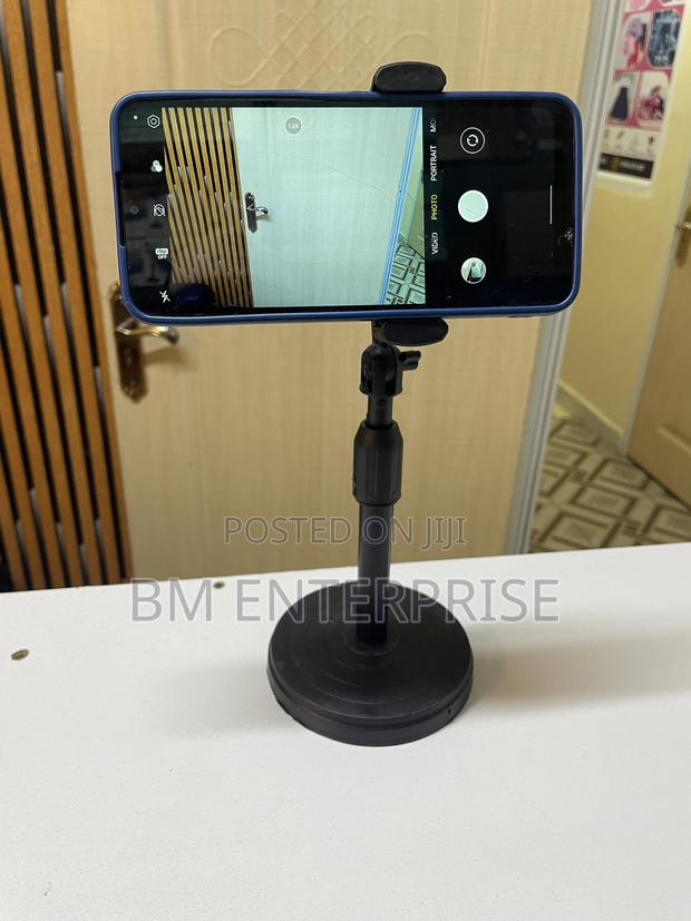 Desktop Mini-Tripod - thumbnail 2