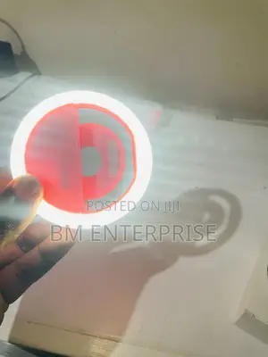 Universal Phone Clip Light