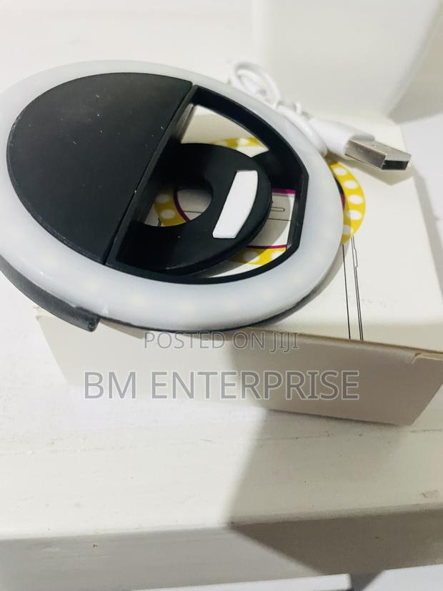 Universal Rechargeable Selfie Ring Light - thumbnail 2