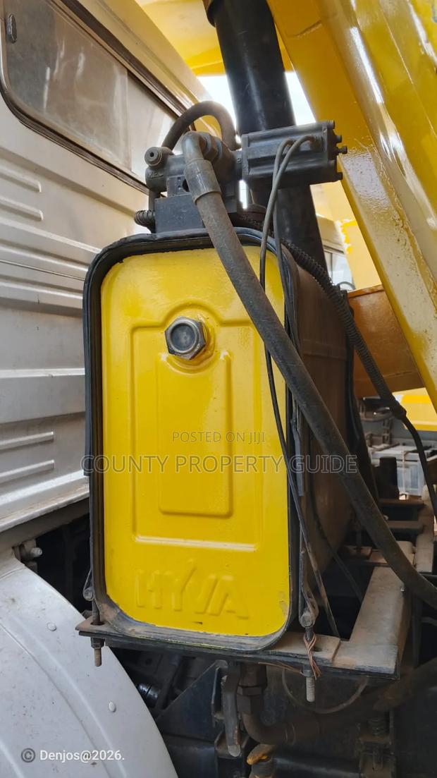 Tata Tipper 2516 KCB 2021 White - thumbnail 6