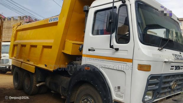 Tata Tipper 2516 KCB 2021 White - thumbnail 8