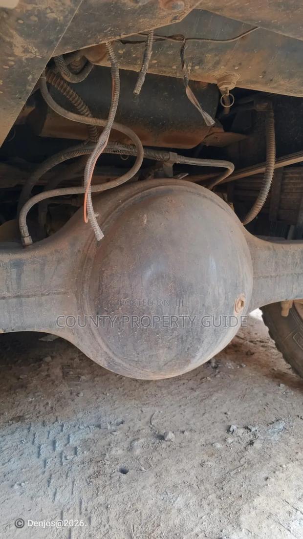 Tata Tipper 2516 KCB 2021 White - thumbnail 10