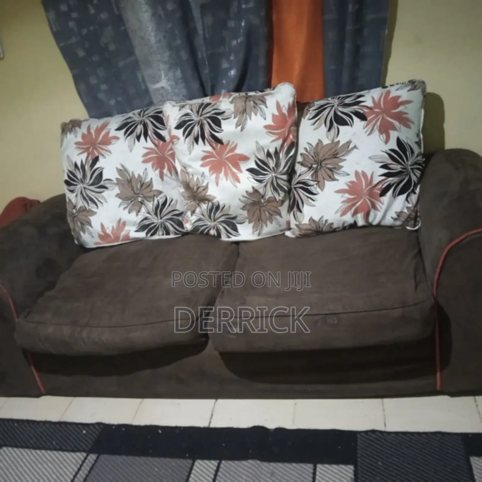 5 Seat Seater