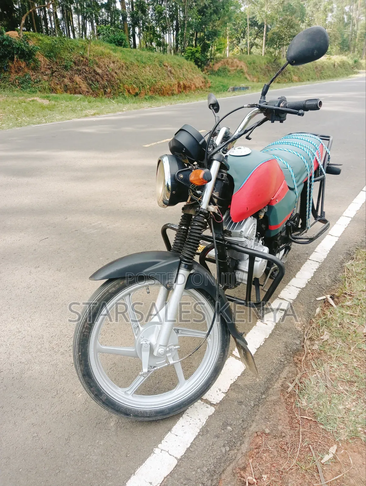 Honda CB 2020 Red