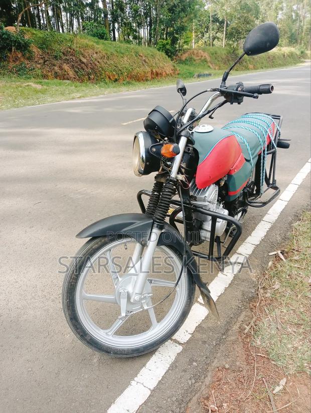 Honda CB 2020 Red - thumbnail 4