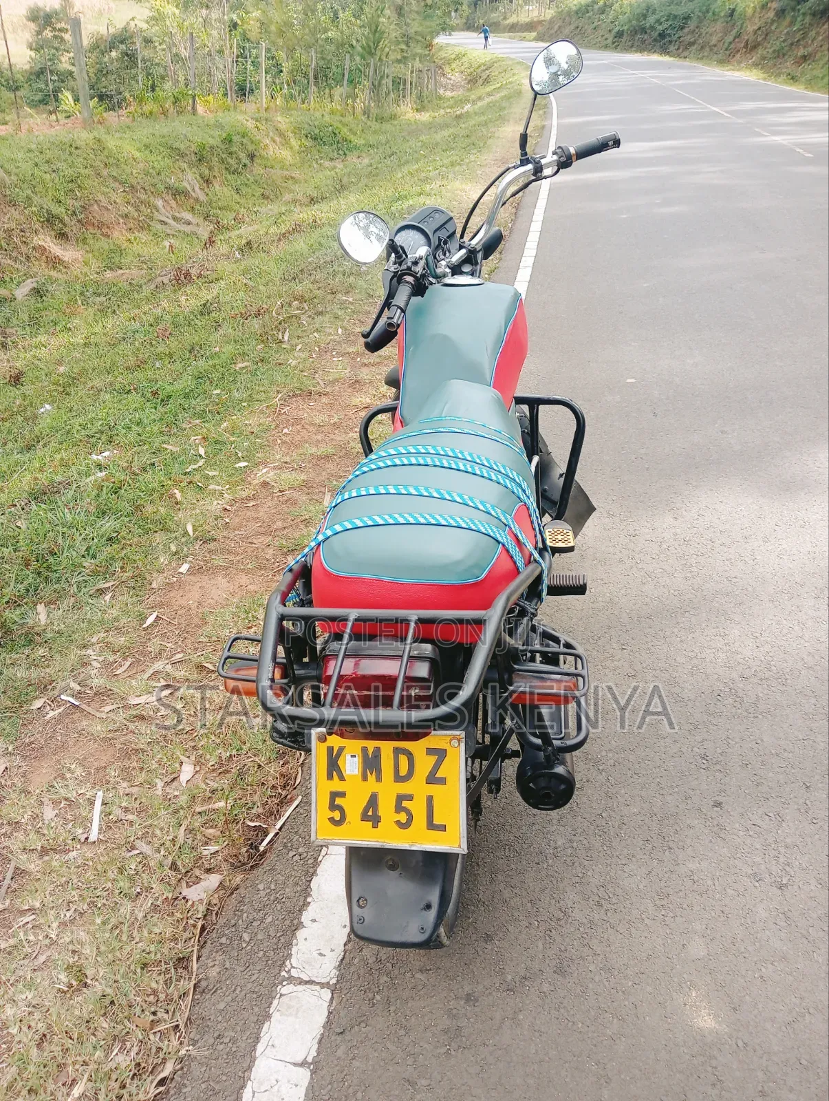 Honda CB 2020 Red