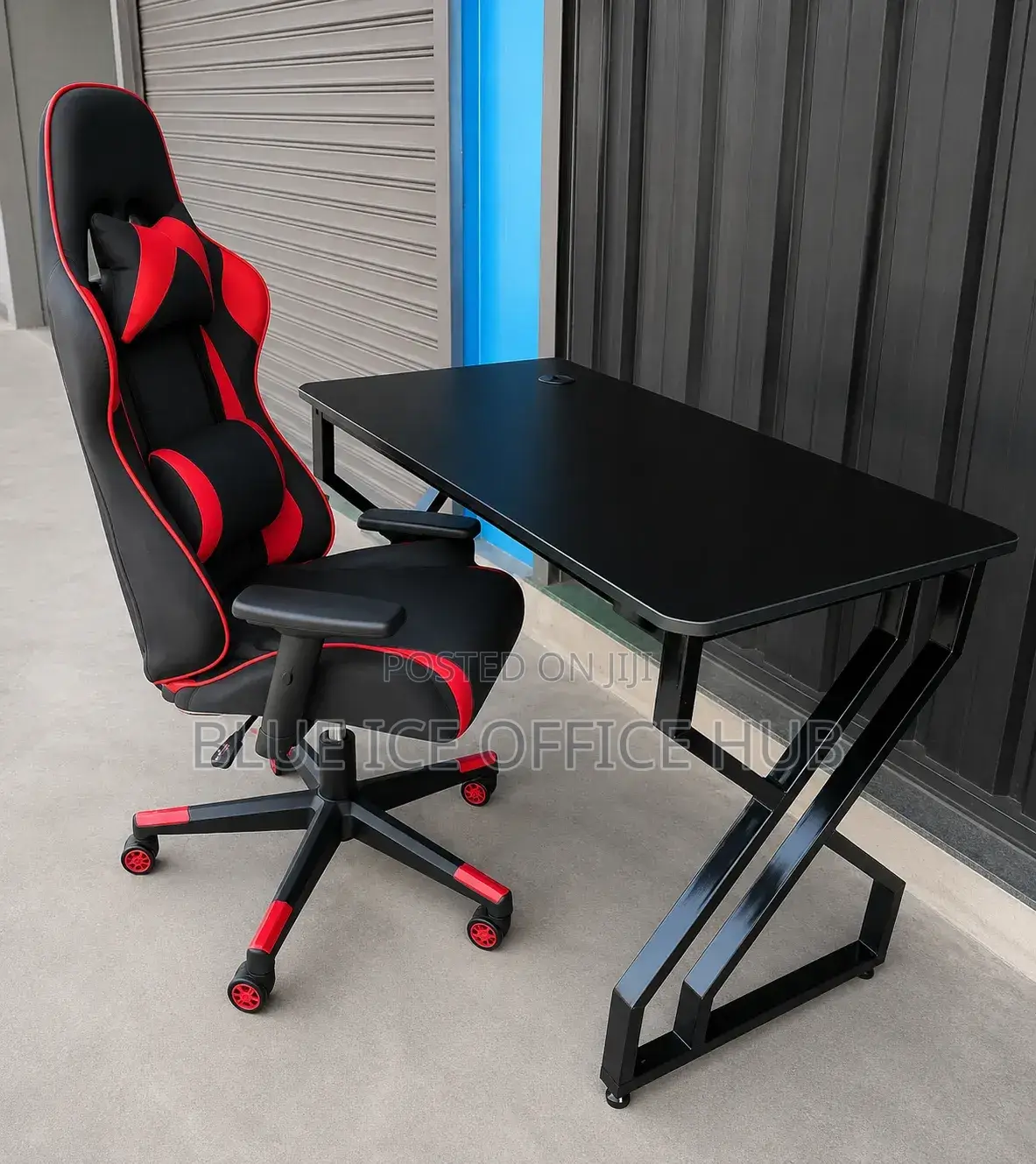 Modern Office Furniture Set With Gaming Chair and Metallic Desk