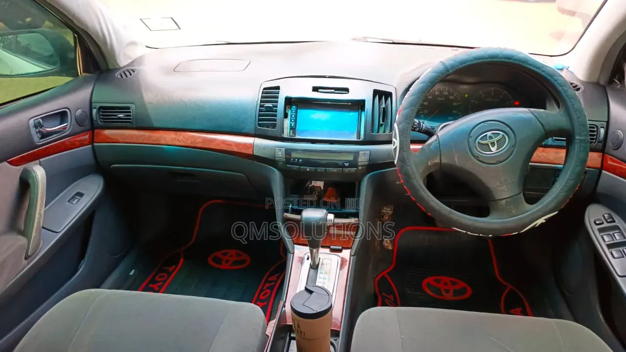 Toyota Premio 2004 White