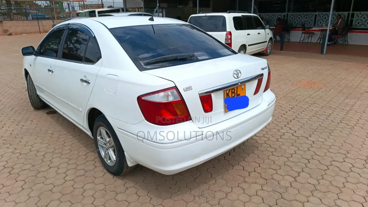 Toyota Premio 2004 White