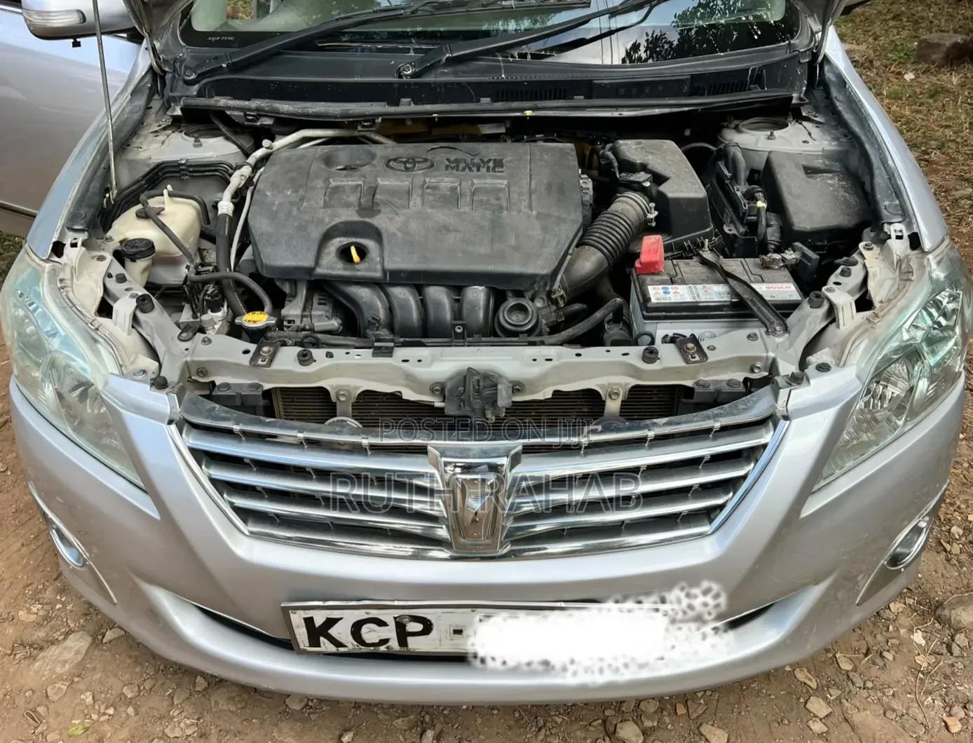 Toyota Premio 2011 Silver