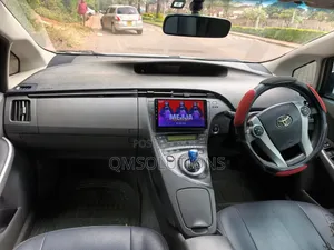 Toyota Prius 2012 White