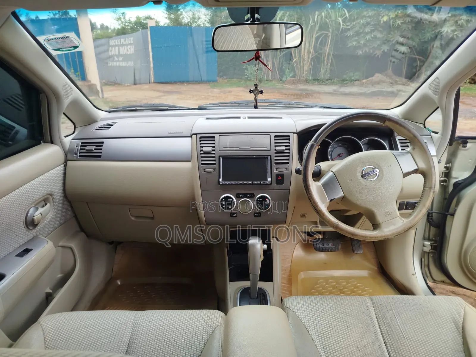 Nissan Tiida 2008 Silver