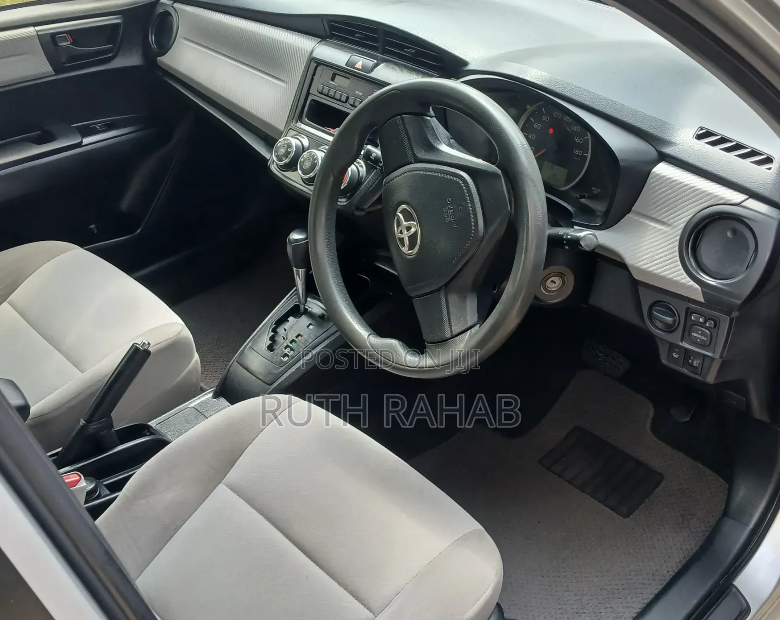 Toyota Corolla Fielder 2006 Silver