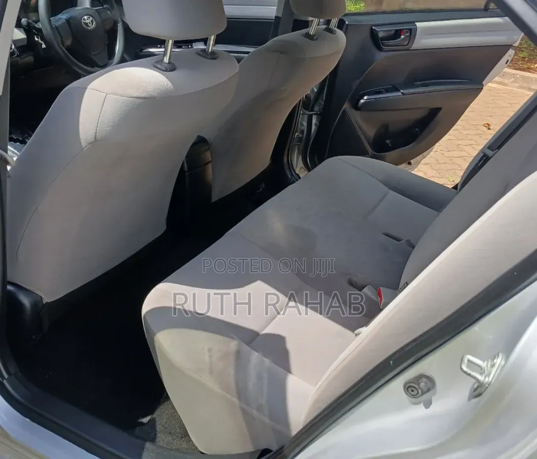 Toyota Corolla Fielder 2006 Silver
