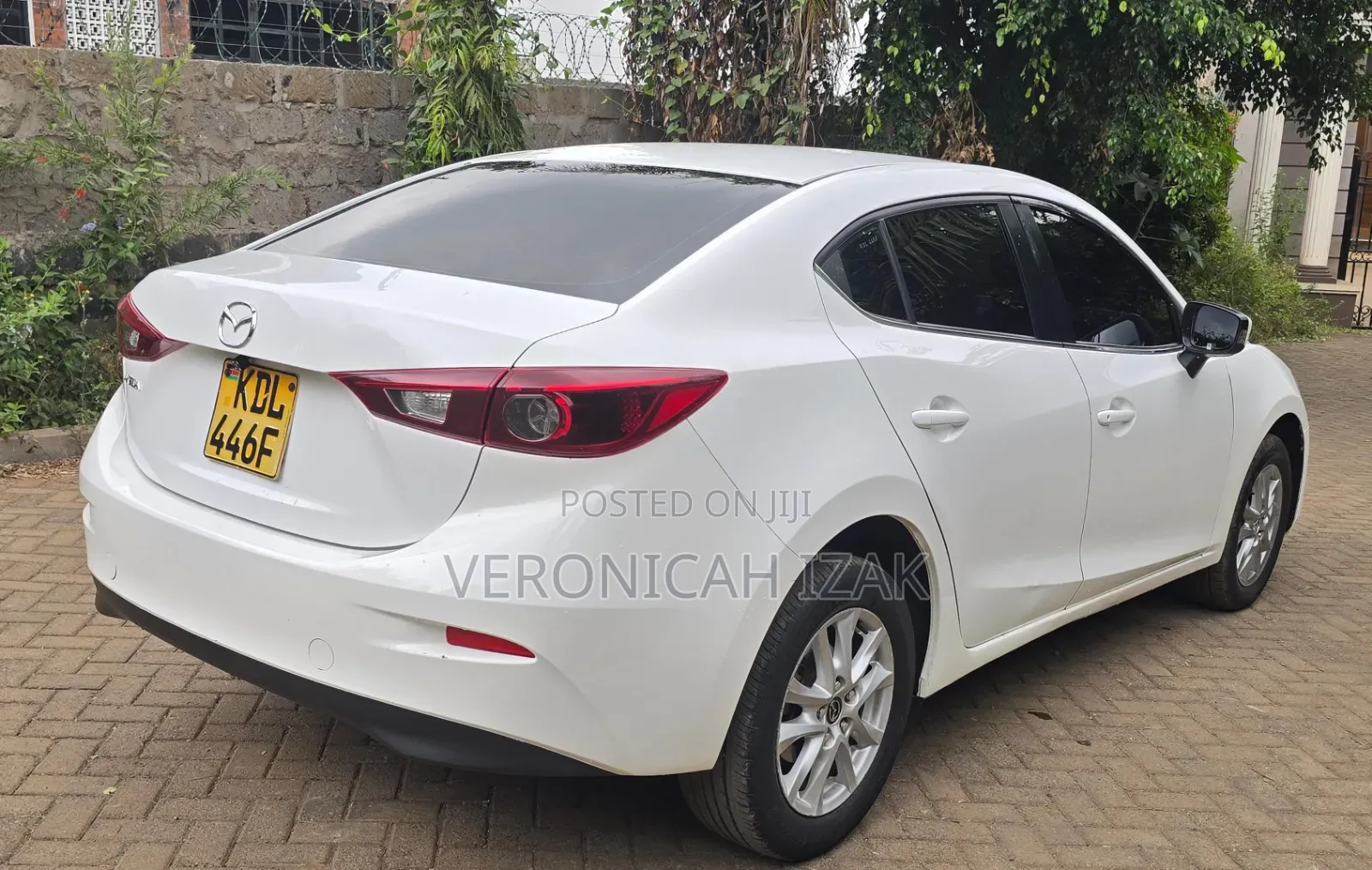Mazda Axela 2015 White
