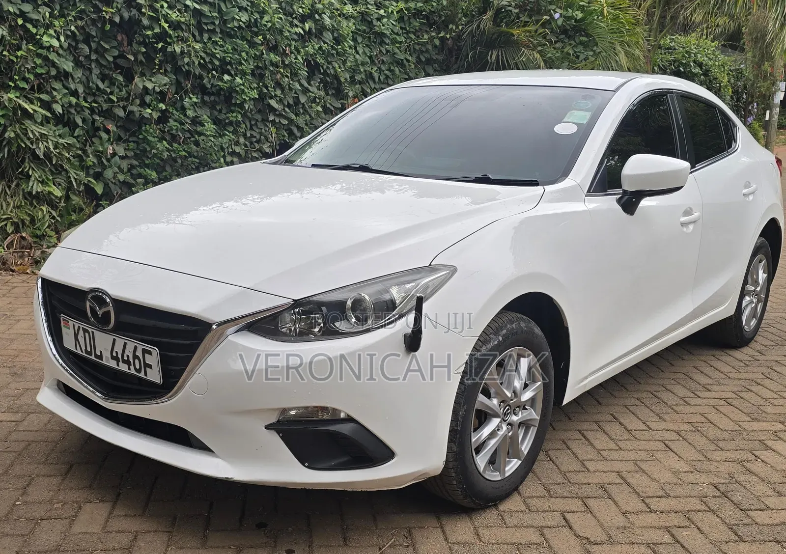 Mazda Axela 2015 White