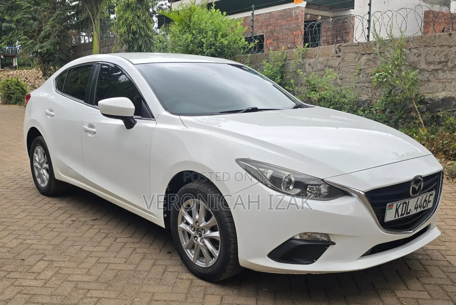 Mazda Axela 2015 White