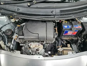 Toyota Vitz 2006 Silver