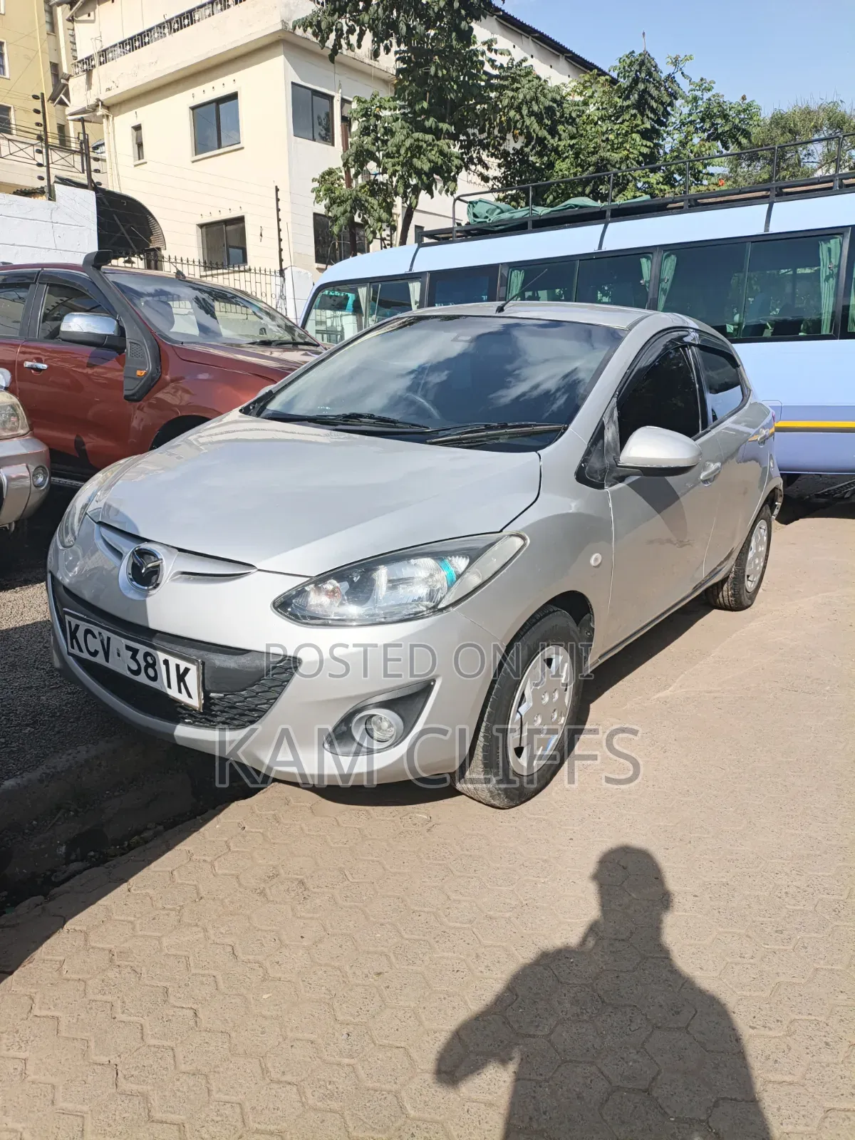 Mazda Demio 2012 Silver