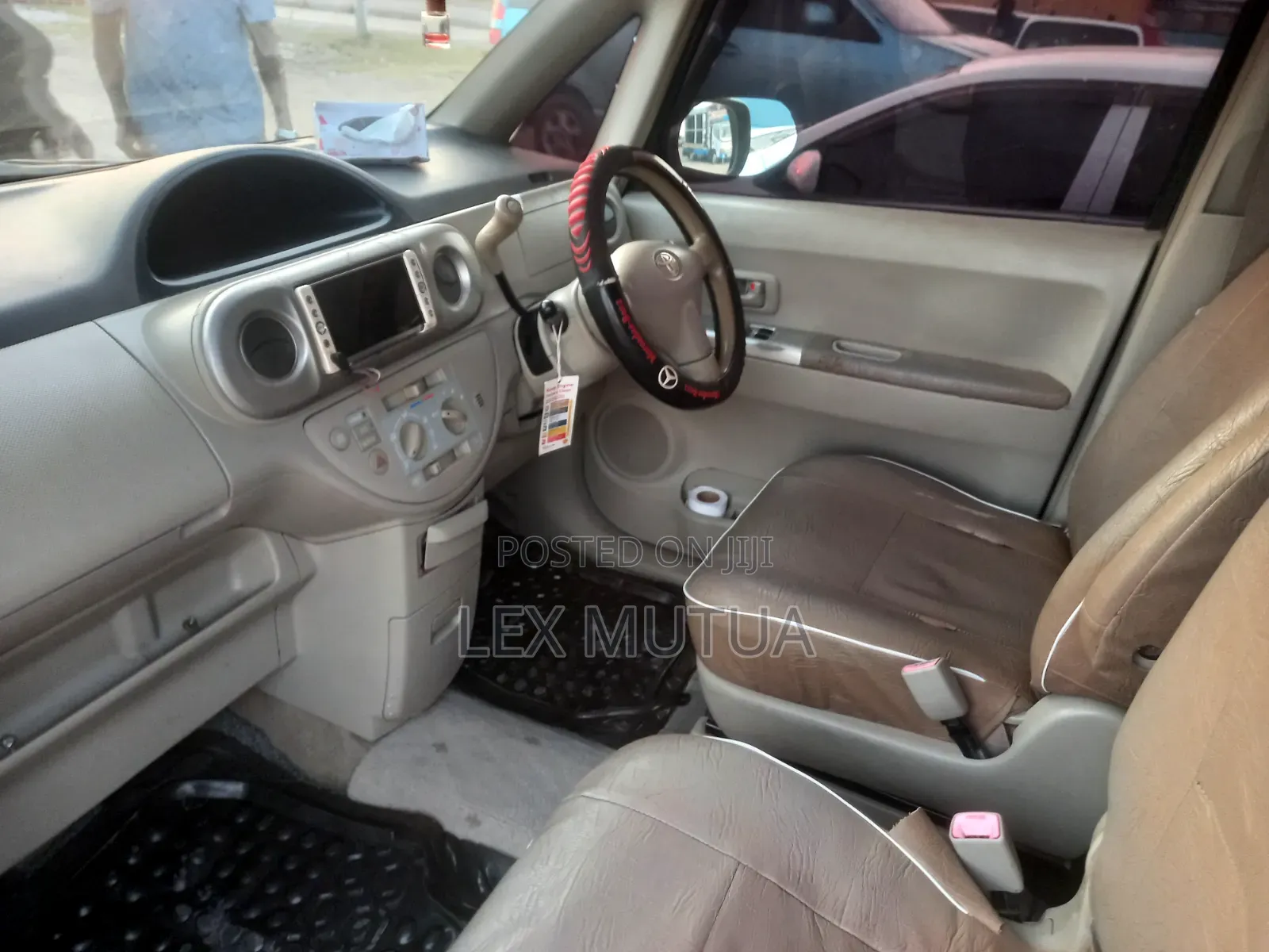Toyota Porte 2012 Brown