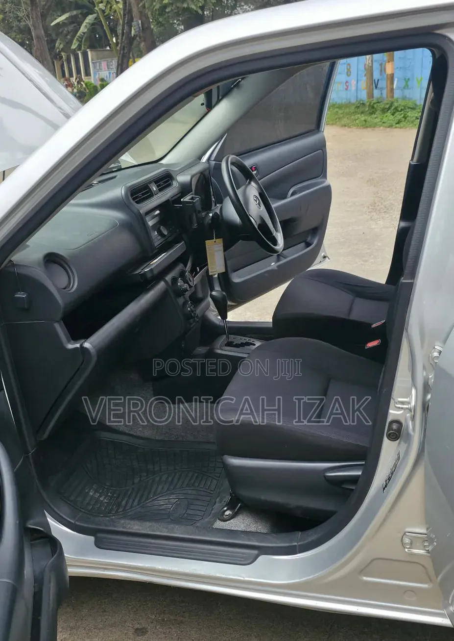 Toyota Probox 2019 Silver