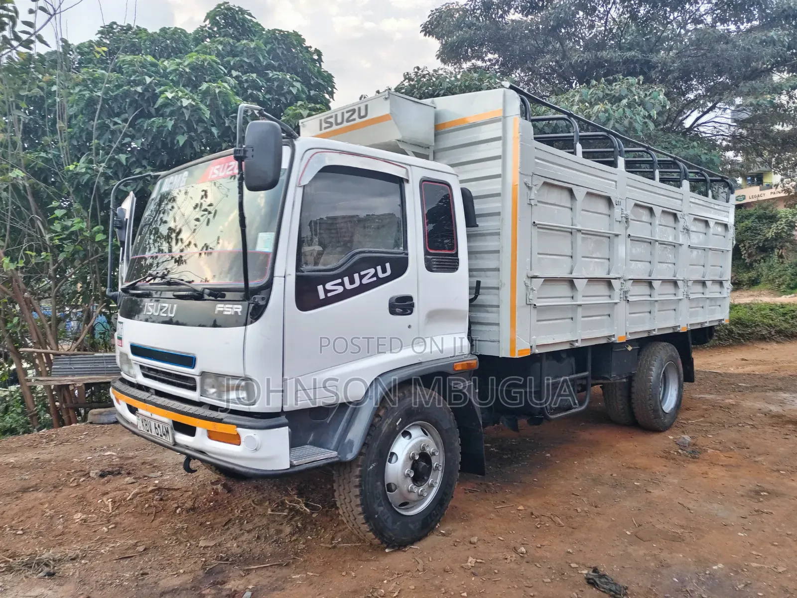 Clean Isuzu FSR