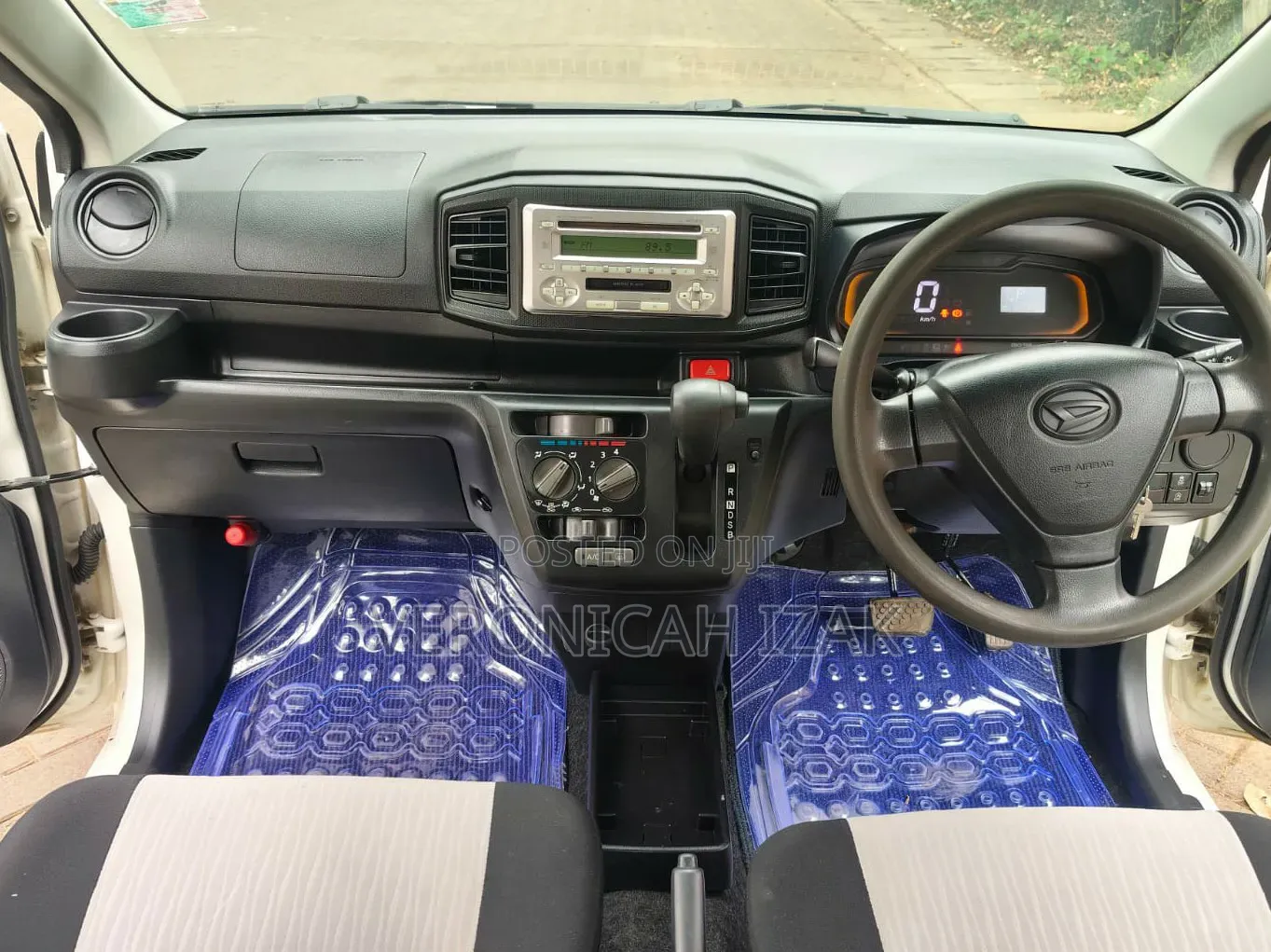 Daihatsu Mira 2017 White