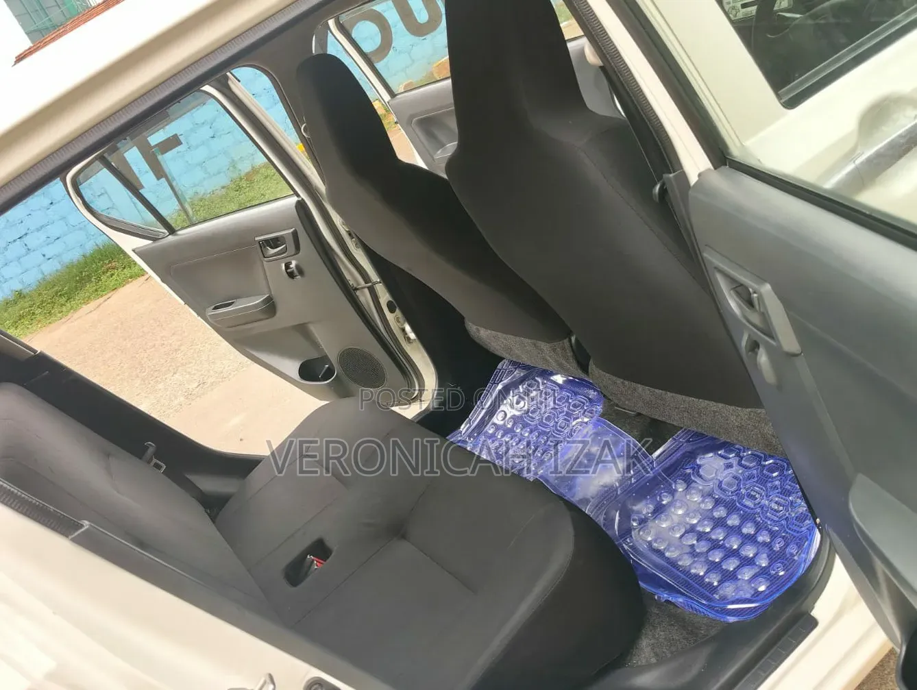 Daihatsu Mira 2017 White
