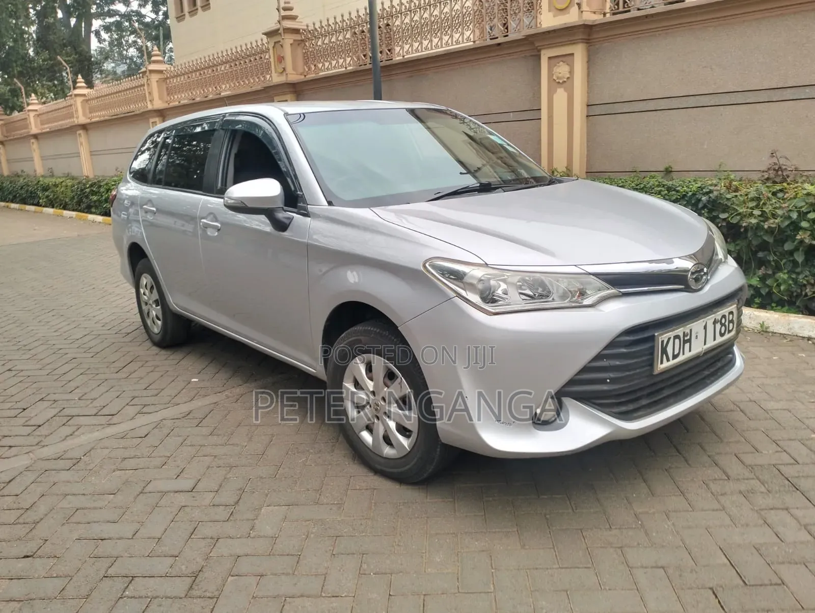 Toyota Corolla Fielder 2015 Silver