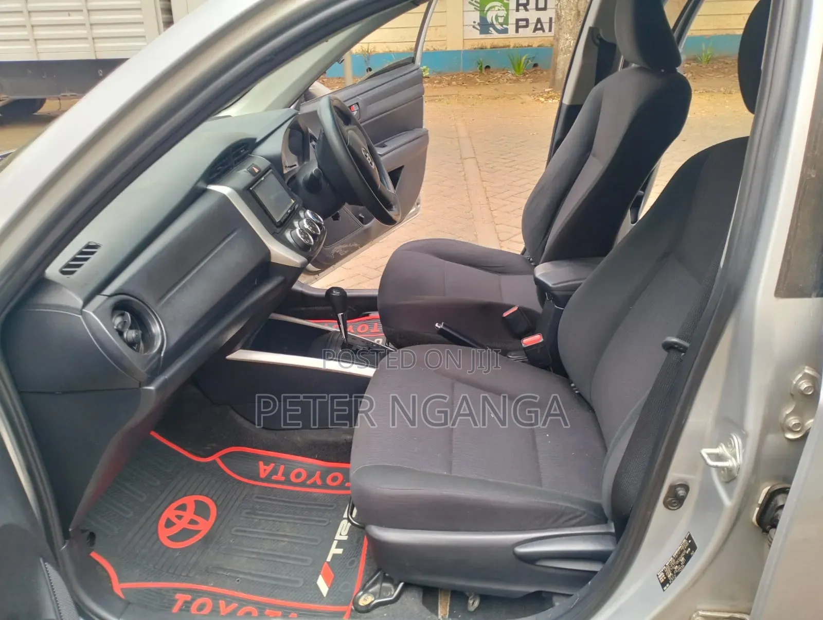 Toyota Corolla Fielder 2015 Silver