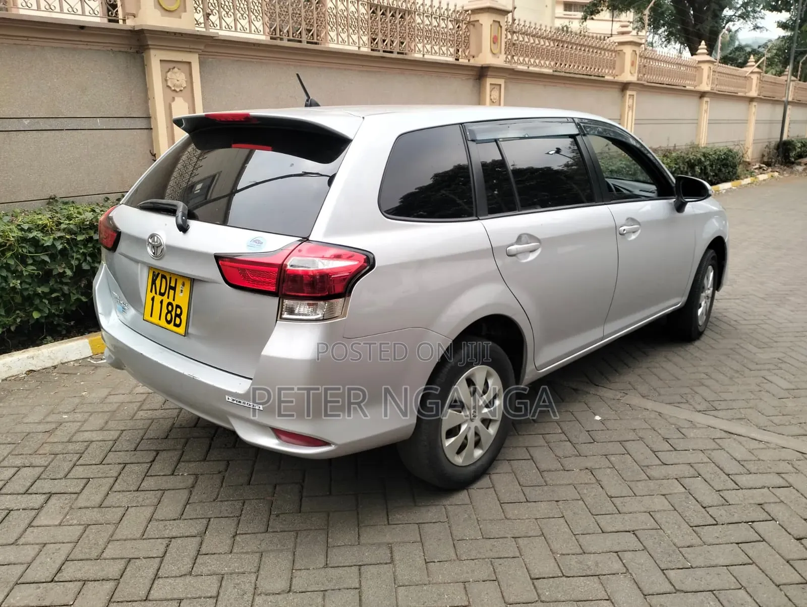 Toyota Corolla Fielder 2015 Silver