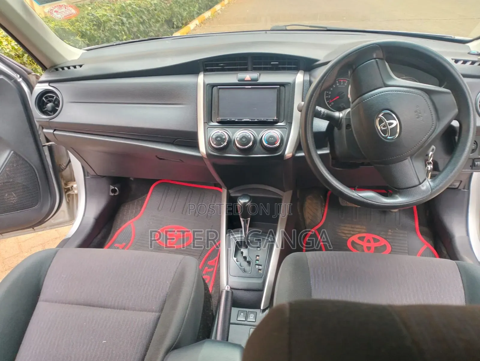 Toyota Corolla Fielder 2015 Silver