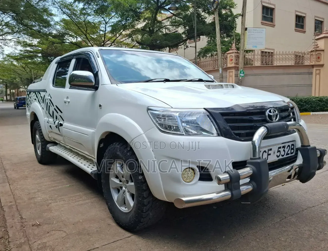 Toyota Hilux 2008 White