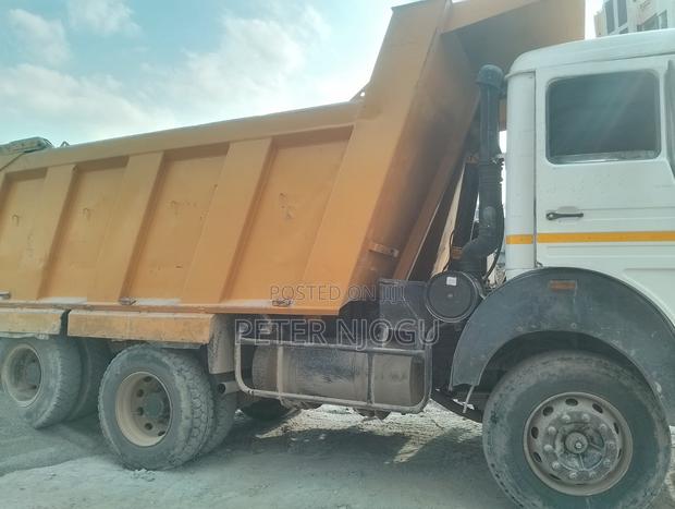 Tata Truck - thumbnail 2