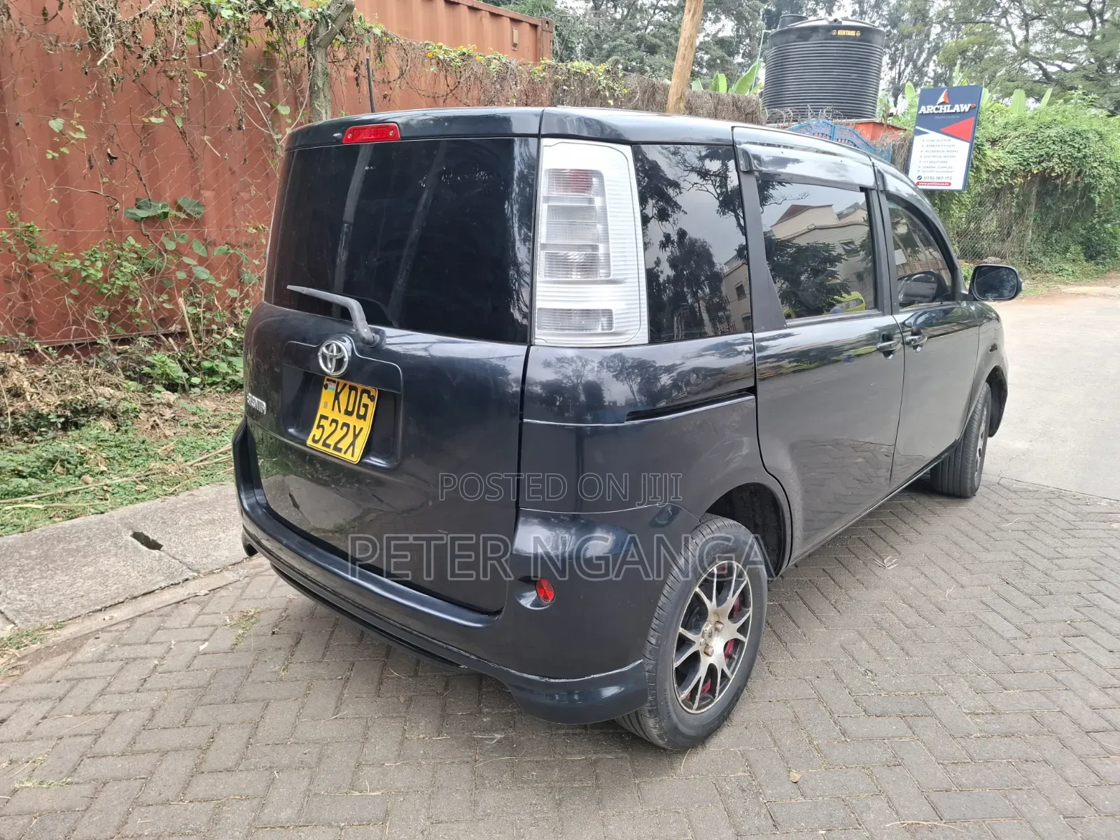 Toyota Sienta 2014 Black