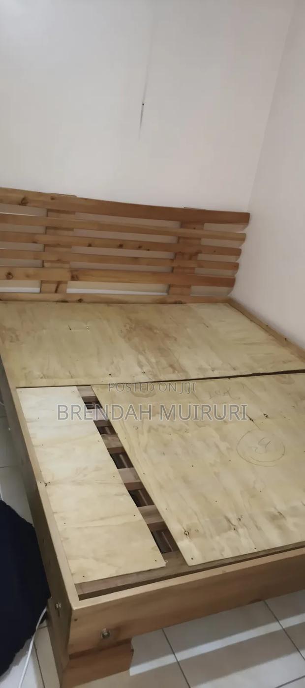 5*6 Wooden Bed - thumbnail 3