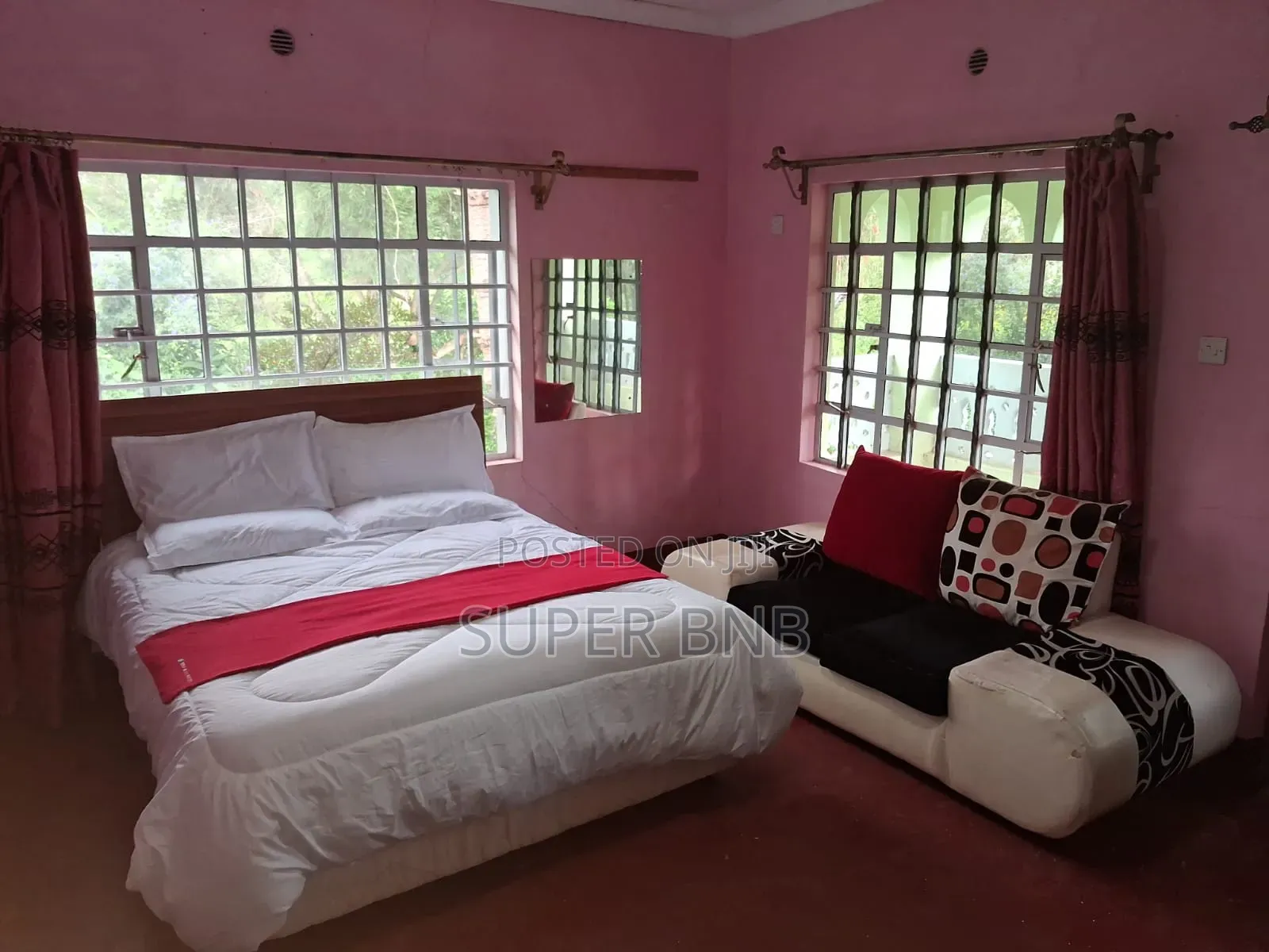 4 Bedroom Own Compound Airbnb For Partying Wedding Babyshower