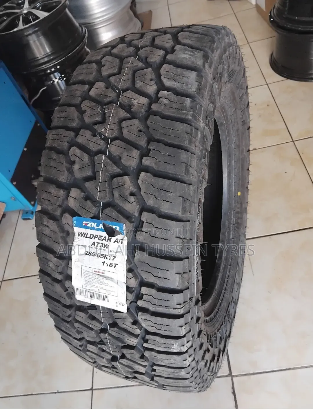 265/65 R17 Falken 116t