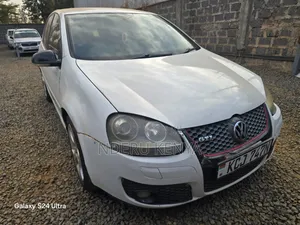 Volkswagen Golf 2009 White