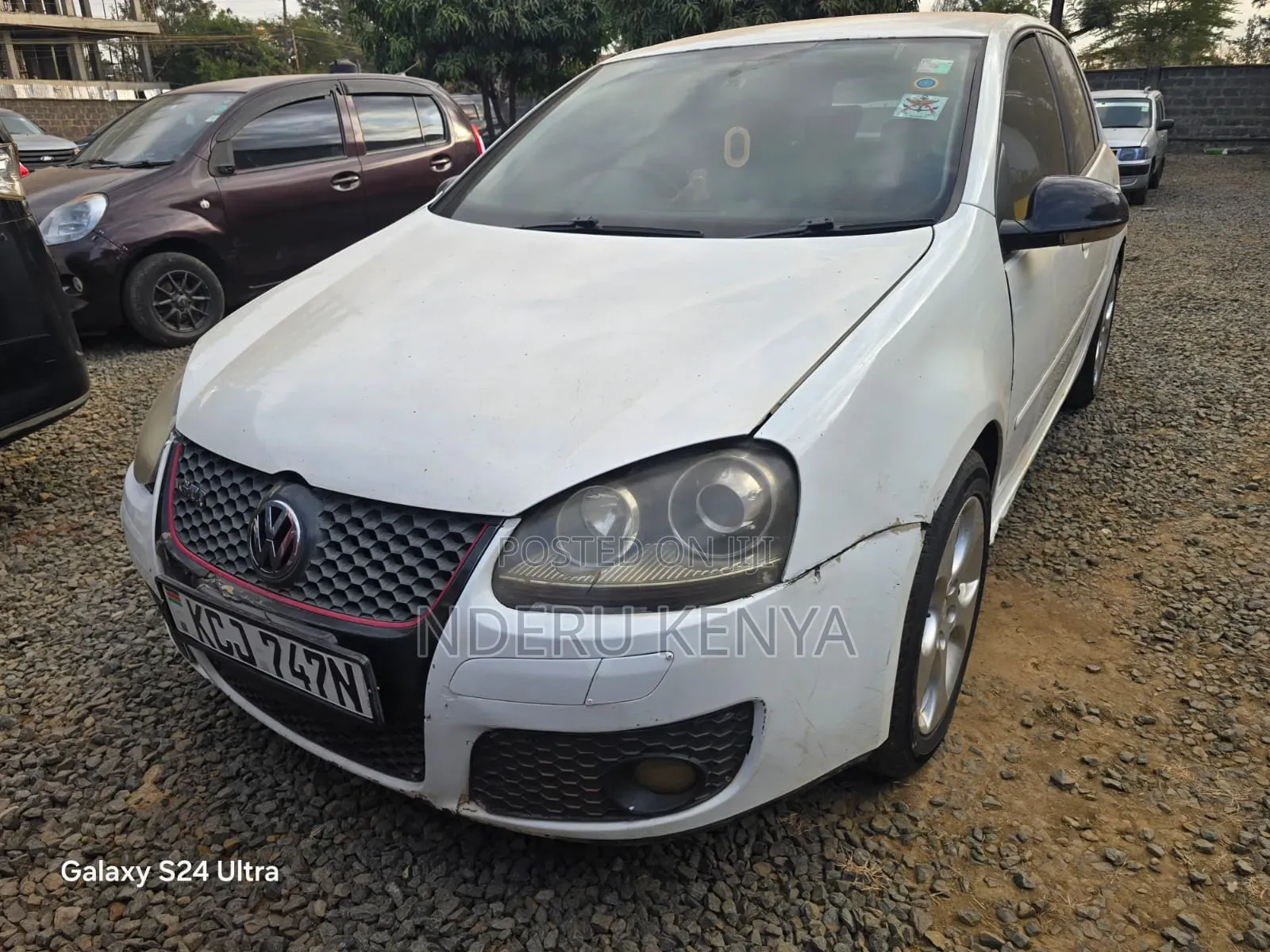 Volkswagen Golf 2009 White
